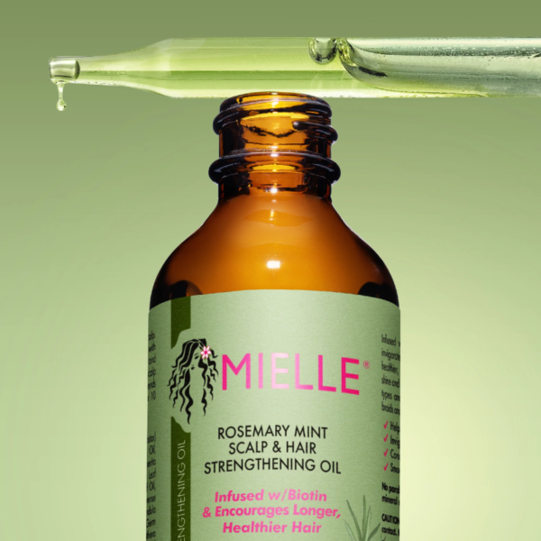Mielle Rosemary Mint Scalp & Hair Strengthening Oil (59ml) - Image 3
